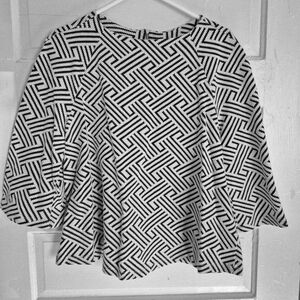 Woven Pattern Black & White Women's Blouse